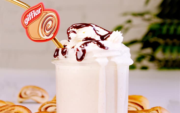 Milchshake mit Schokolade & Pågen GIFFLAR Zimt- Recept | Pågen